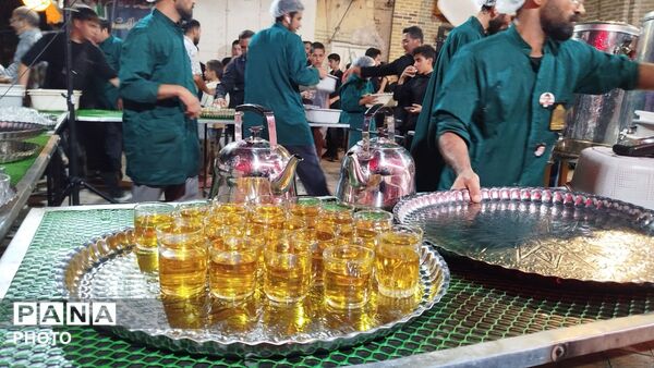 قاب پانا میزبان چایخانه فاطمه الزهرا