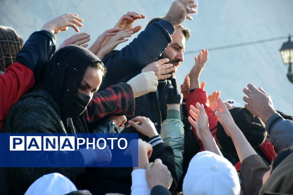 پیاده روی بزرگ خانوادگی فجرانه 