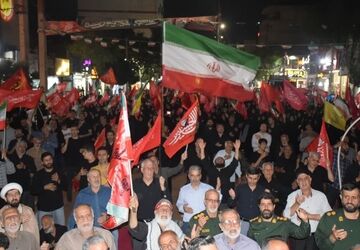 سد آهنین اراده و استقامت مردم فردیس در صد و چهل و دو شب پایداری