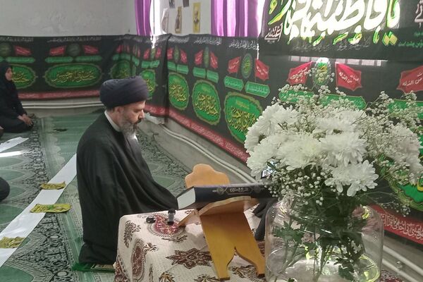  زنگ نماز در هنرستان آفرینش پردیس با حضور امام جمعه و مدیر آموزش و پرورش