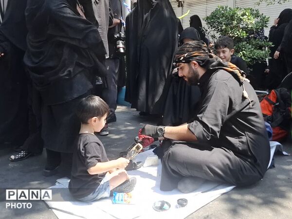 راهپیمایی جاماندگان اربعین در تهران 