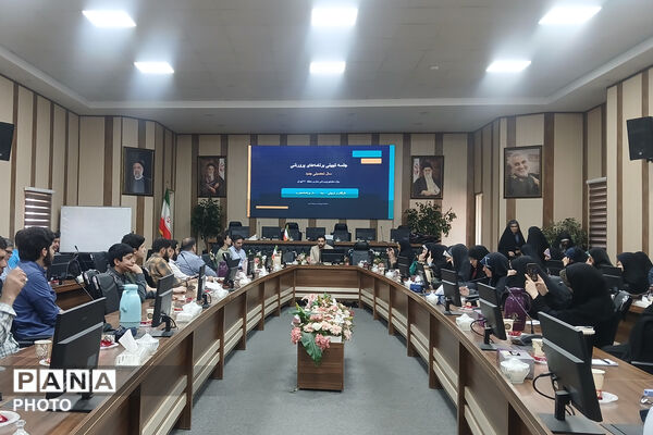 نشست فعالان حوزه پرورشی منطقه 12 تهران