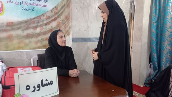 برگزاری «میز خدمت ویژه بانوان» به مناسبت میلاد حضرت فاطمه زهرا (س) در فیروزان