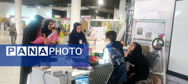 اختتامیه نمایشگاه دستاوردهای علمی و پژوهشی 
