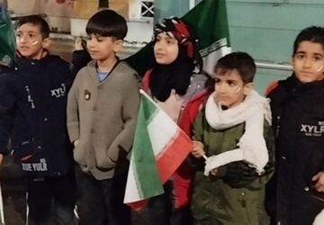 در آیین بیعت شبانه؛ هم‌نوایی دهه‌ نودی‌ها و دانش‌آموزان پیشتازدیدنی است