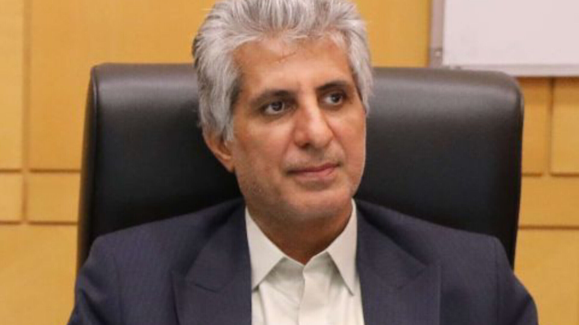 عدم برگزاری جلسات، مانع پیگیری مؤثر موضوع امتحانات و بازنگری معدل شده است