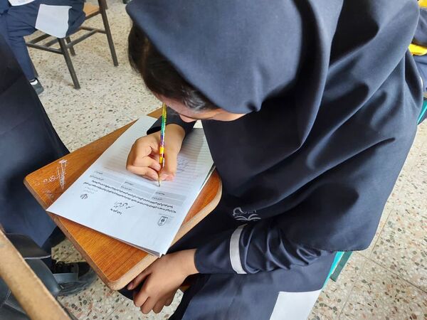 برگزاری آیین نمادین بیست‌وششمین پرسش مهر ریاست جمهوری در آموزشگاه نمونه حضرت زینب (س)