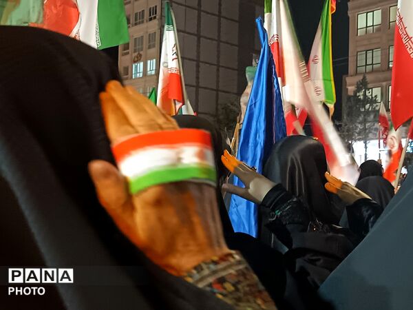 امواج پی در پی حماسه میدان داری در دل خیابان رسید به شب نود و هشتم-۱