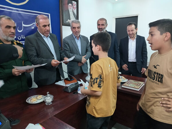 تجلیل از دختران برگزیده رشته‌های علمی ورزشی شهرستان جعفرآباد