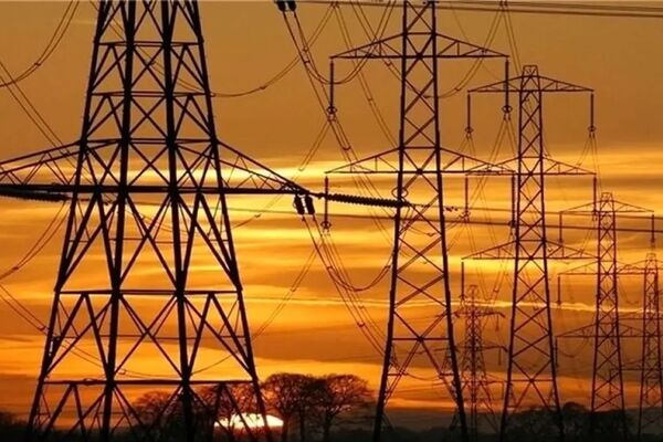 توسعه انرژی‌های تجدیدپذیر محور اصلی مگاپروژه‌های وزارت نیرو است
