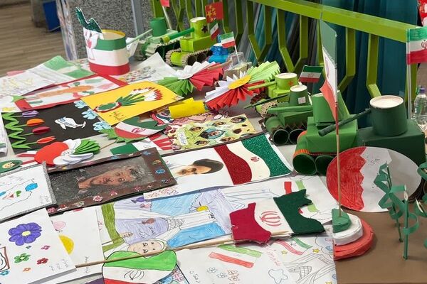 جشن انقلاب در ناحیه دو شهرری با حضور معاون پرورشی و فرهنگی شهرستانهای استان تهران 