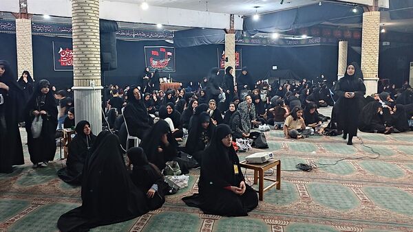 برگزاری مراسم شب چهارم محرم توسط هیات محبان اهل بیت قائمشهر