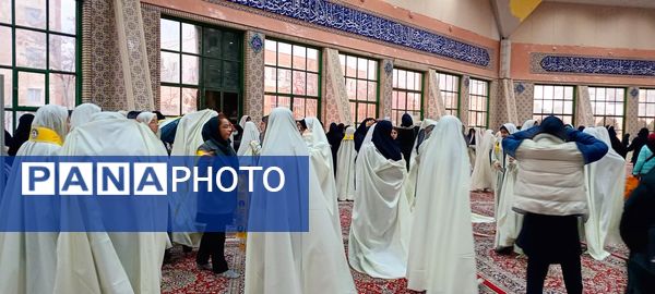 پیش اجرای گروه ۱۰۰۰ نفره پیشتازان قبل از اجلاسیه سراسری نماز