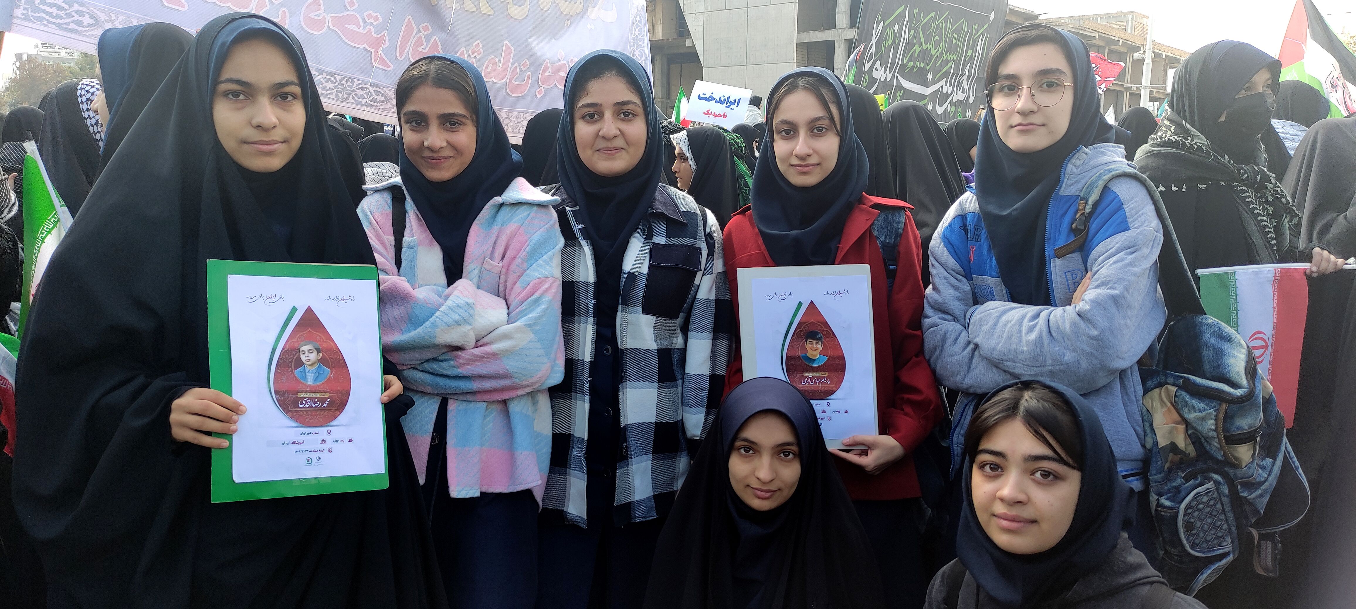 فریاد طنین انداز همبستگی دانش آموزان مشهدی 