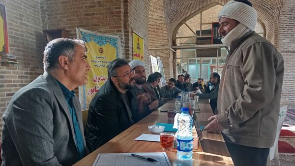 میز خدمت در نماز جمعه هفتۀ اول بهمن ماه