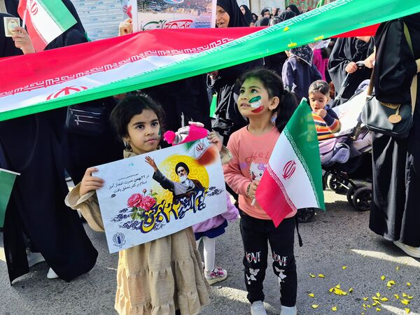از میدان شاهد تا چهارراه مسجد جامع؛ مسیری به وسعت یک انقلاب