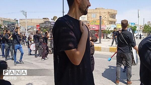هیئت غیور زنجیر زنی عزاداران مسجد الغدیر 