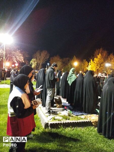 ای چراغ عرشیان، خورشید رخسار شما