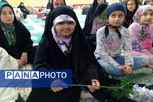  مراسم معنوی اعتکاف در مسجد امام حسن مجتبی (ع)  اردبیل