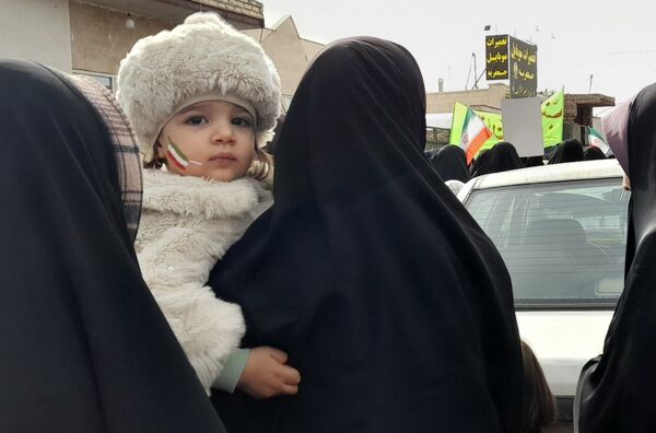 راهپیمایی مردم جعفرآباد قم در جشن سالگرد پیروزی انقلاب