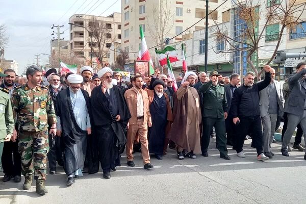 فرزندان ایران از مدارس شهریار تا راهپیمایی