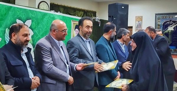 ایثار فرهنگیان ضامن تربیت دانش‌آموزان است