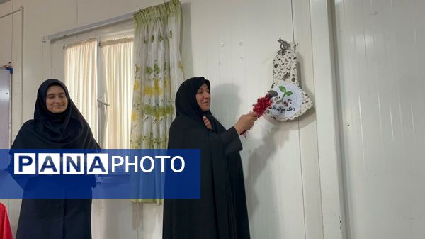 برگزاری مراسم به مناسبت جشن جوانه ها در دبیرستان شهید محمدی پور خلیل آباد 