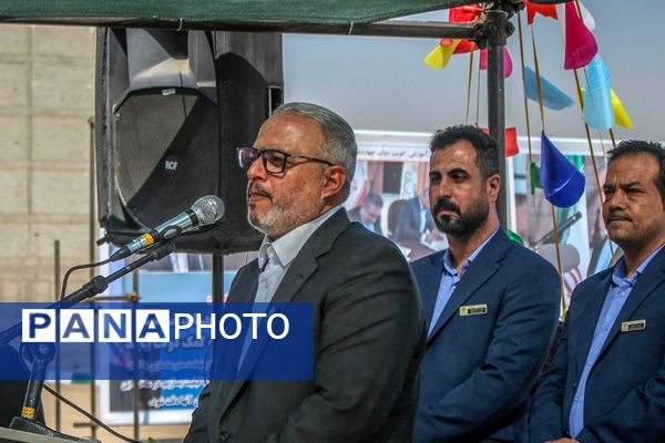 آیین خشت گذاری سه مدرسه ۱۵ کلاسه در کهریزک