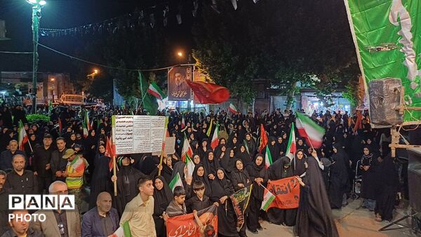 تجدید بیعت مردم کوهدشت با آرمان‌های حسینی در میدان امام خمینی (ره)