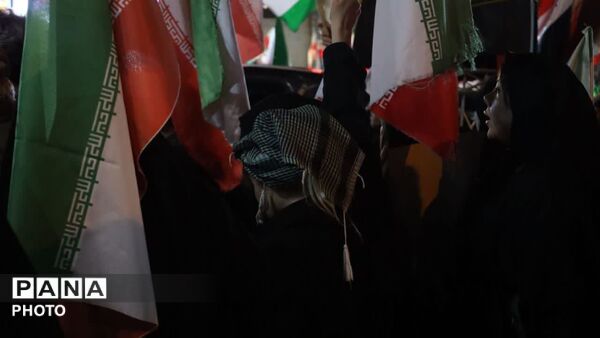 هستیم بر آن عهد که بستیم