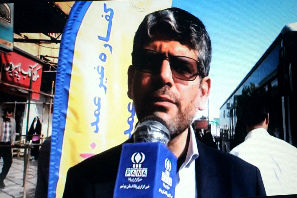 هر خانواده حداقل یک فطریه در رفع مشکل نیازمندان پرداخت کنند/ فیلم