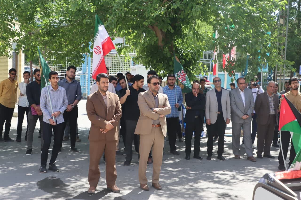 تجمع دانشجویی در حمایت از مردم غزه و محکومیت جنایات رژیم صهیونیستی