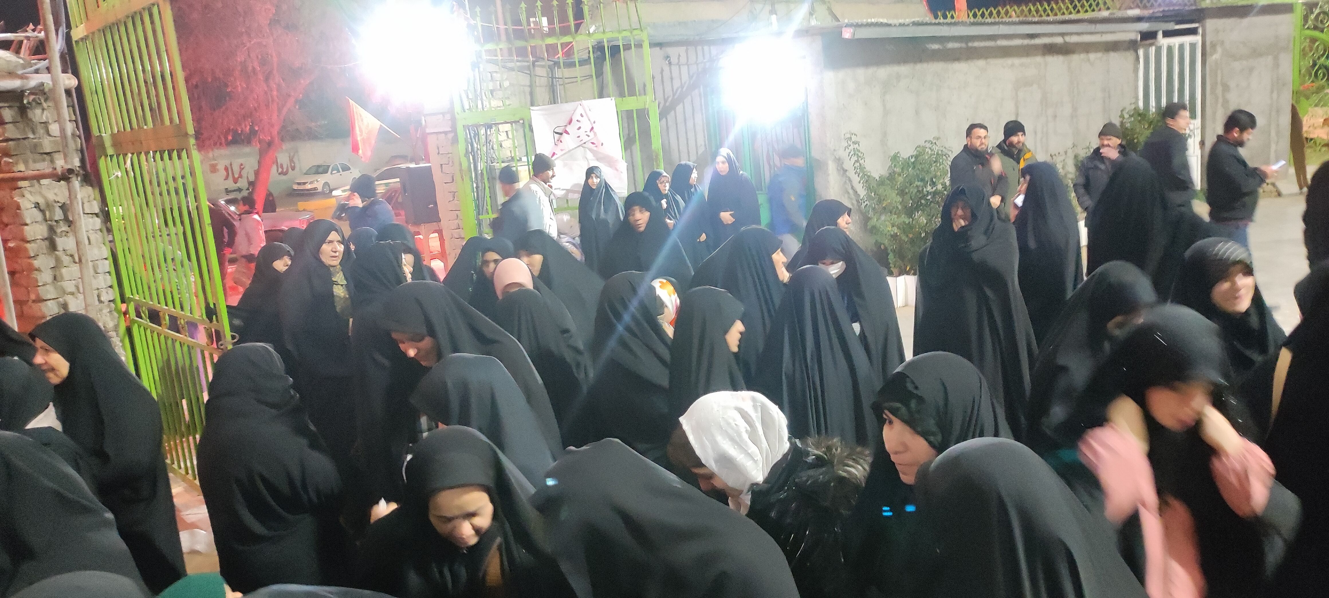 مراسم تشییع نمادین فاطمه زهرا(س)  در مسجد محمد رسول الله(ص) شهرستان شیروان