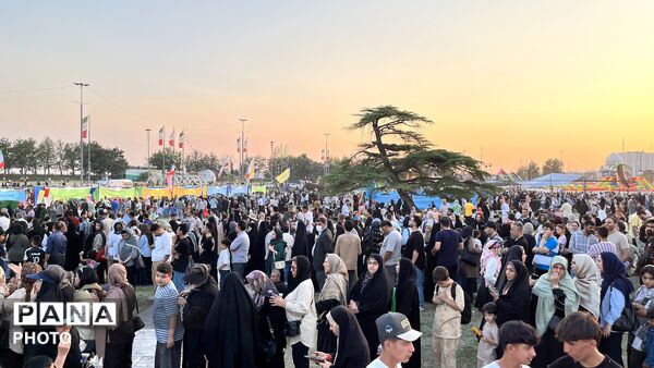 خروش عاشقان امیرالمؤمنین(ع) در مهمانی بزرگ غدیر تهران