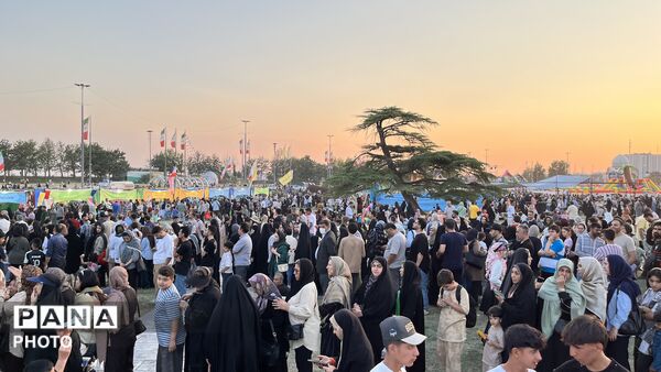 خروش عاشقان امیرالمؤمنین(ع) در مهمانی بزرگ غدیر تهران