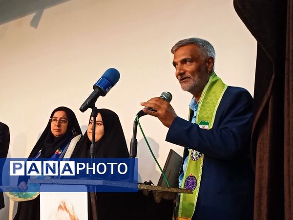 حضور پررنگ مسئولان استانی در مراسم تجلیل از خبرنگاران پانا شهرستان کاشمر