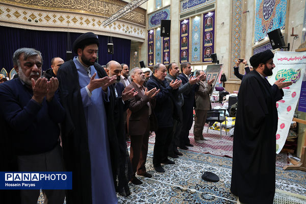 حضور وزیر آموزش و پرورش در جمع دانش‌آموزان معتکف