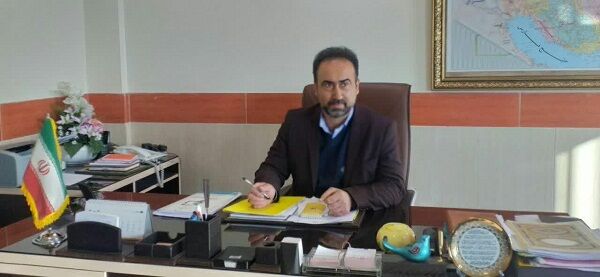 معلمان افسران اصلاح و پیشرفت کشور هستند