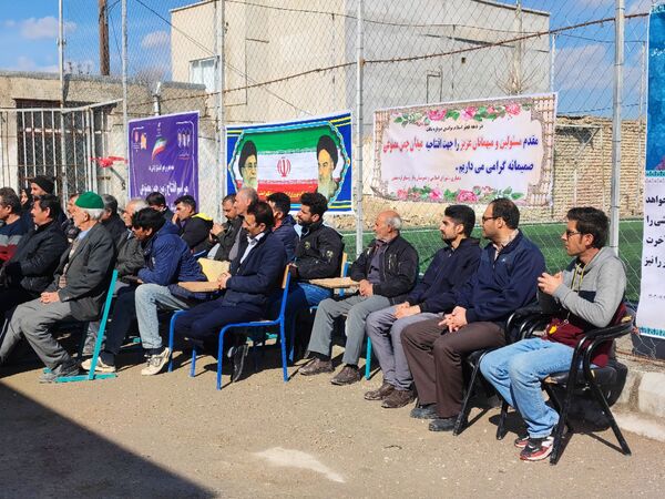افتتاح چمن مصنوعی روستای قره مصلی