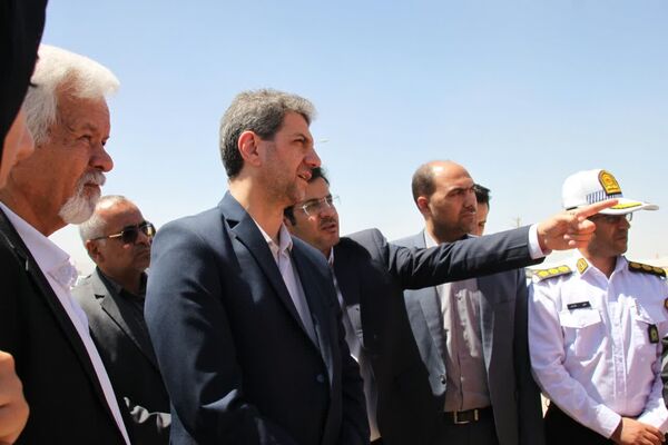 آیین بهره‌برداری از کندرو اصفهان به حبیب آباد 