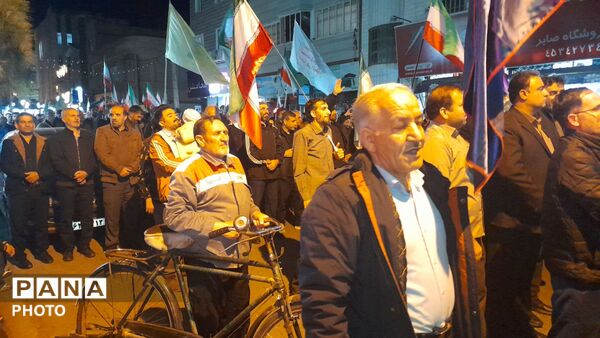 موج ۴۲ موشک‌های مردم شهرستان نظرآباد به سمت سرزمین‌های اشغالی