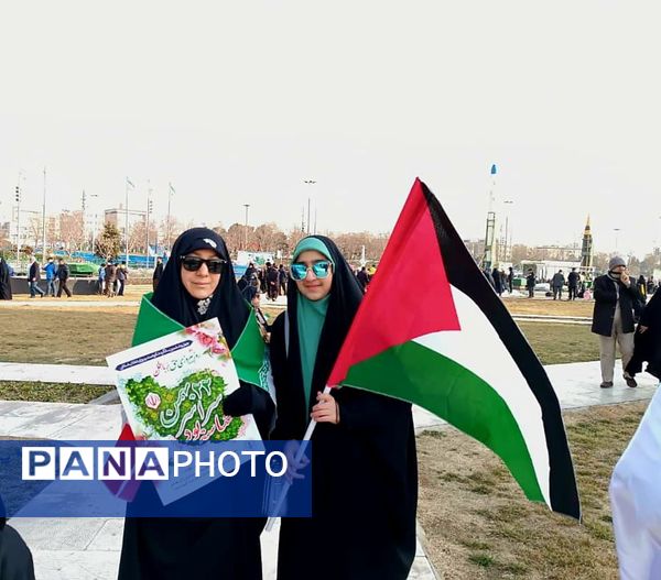 شور اسلامی در مسیر راهپیمایی تهران