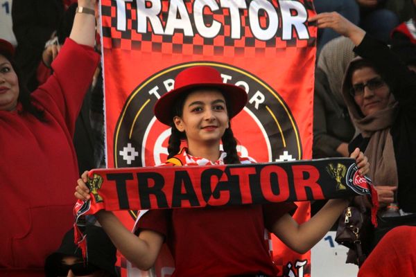 بازی بدون گل تراکتور و فجر سپاسی