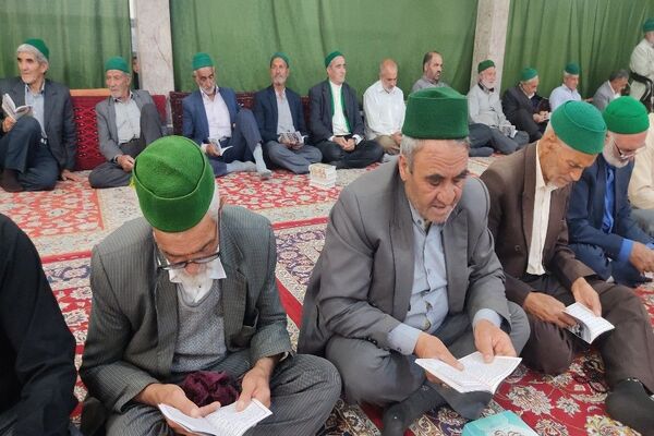 مراسم روز عرفه در مسجد جامع شهر بار 