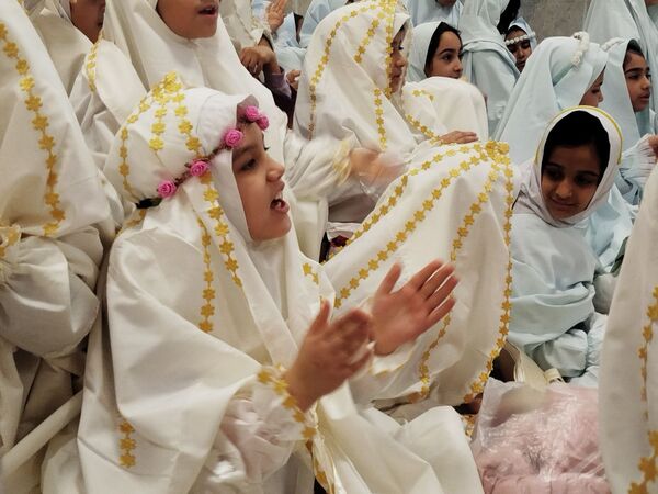 جشن تکلیف برای ۳۶۰ دانش‌آموز پایه سوم شهرستان فاروج