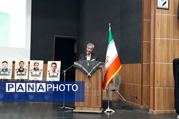 یادواره شهدای جنگ دوازده روزه در سالن ارشاد اسلامی شهرستان قدس