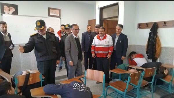 بیست و هفتمین مانور سراسری زلزله و ایمنی در هنرستان حاج حسن شهبازی اهر