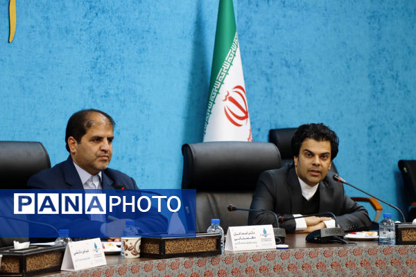 نشست خبری اولین رویداد جایزه هنر سال استان یزد