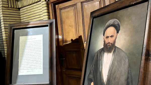 آرامگاه شهریار