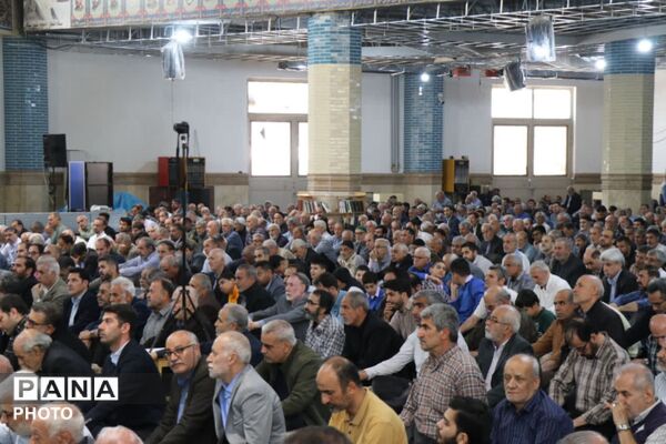 برپایی میز خدمت و مشاوره خانواده آموزش و پرورش شهرستان قدس در میعادگاه نماز جمعه